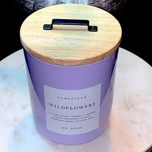 DW HOME CANDLE WILDFLOWERS HOMESTEAD RICHLY SCENTED NEW 2 WICK SOYWAX 27 oz